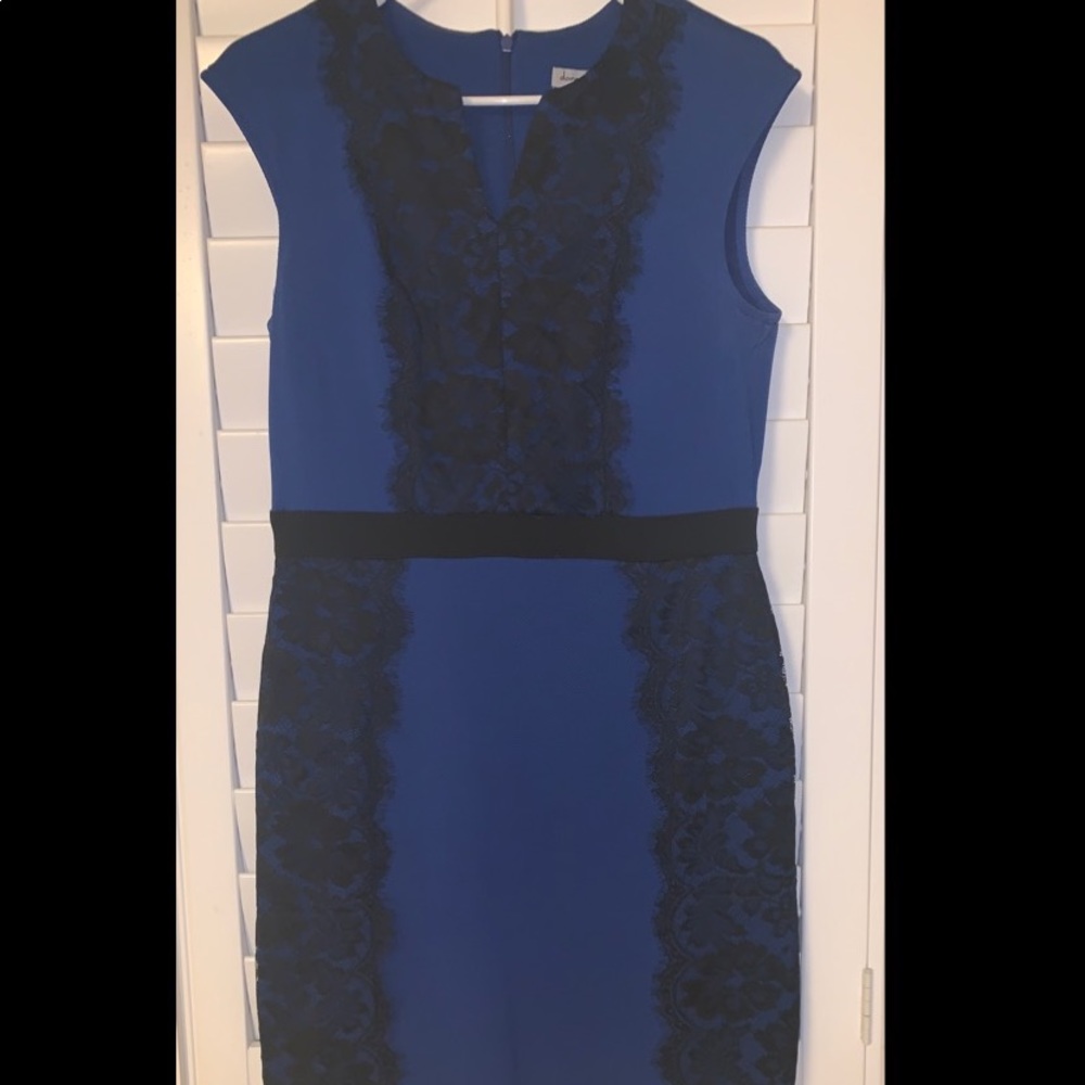 Beautiful dress. Size 10 petite